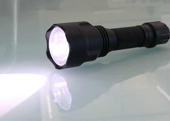 Berufswieder aufladbare taktische LED-Aluminiumtaschenlampe 5W 220Lm