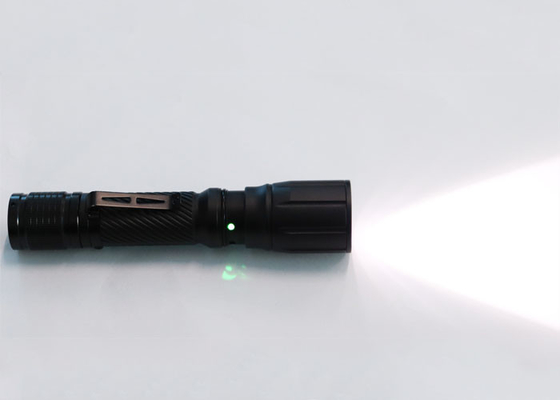 Wieder aufladbare taktische Aluminiumgewitterleuchte LED-Taschenlampen-IP67 5W 300Lm mit USB-Port